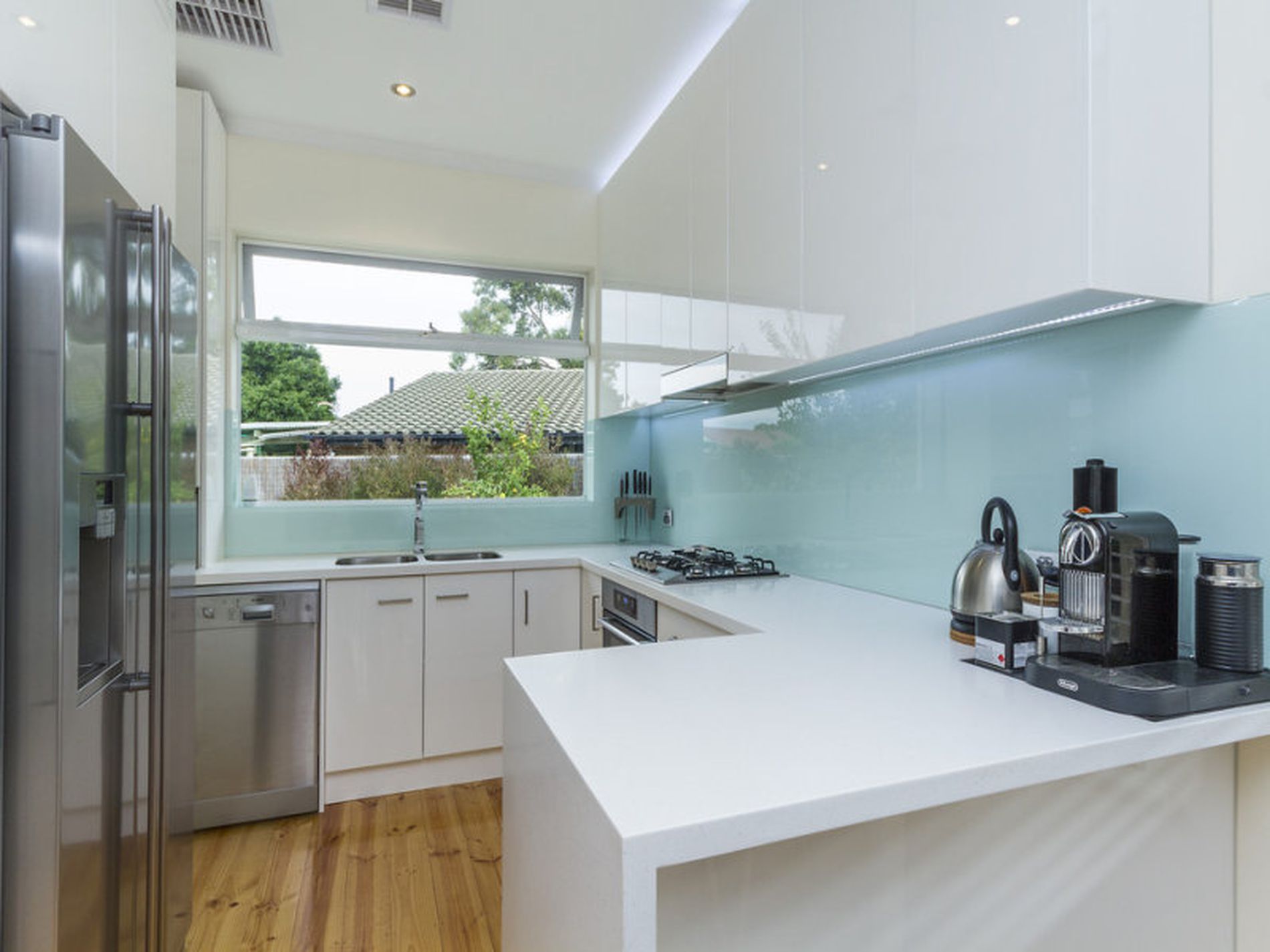 5 Hill Place, Richmond