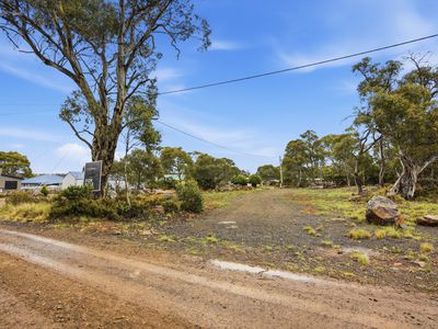 3 Anglers Crescent, Miena