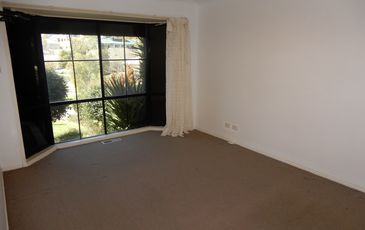 3 Parkview Circ, Beaconsfield