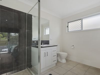 2 Weston Court, Bellbird Park