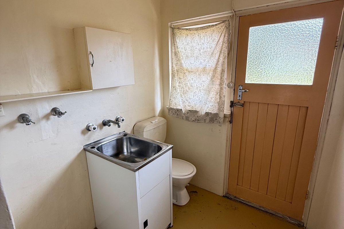 33 Terry Road, Eastwood