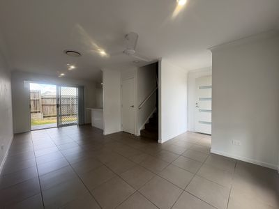 24 / 15 Waratah Way, Morayfield