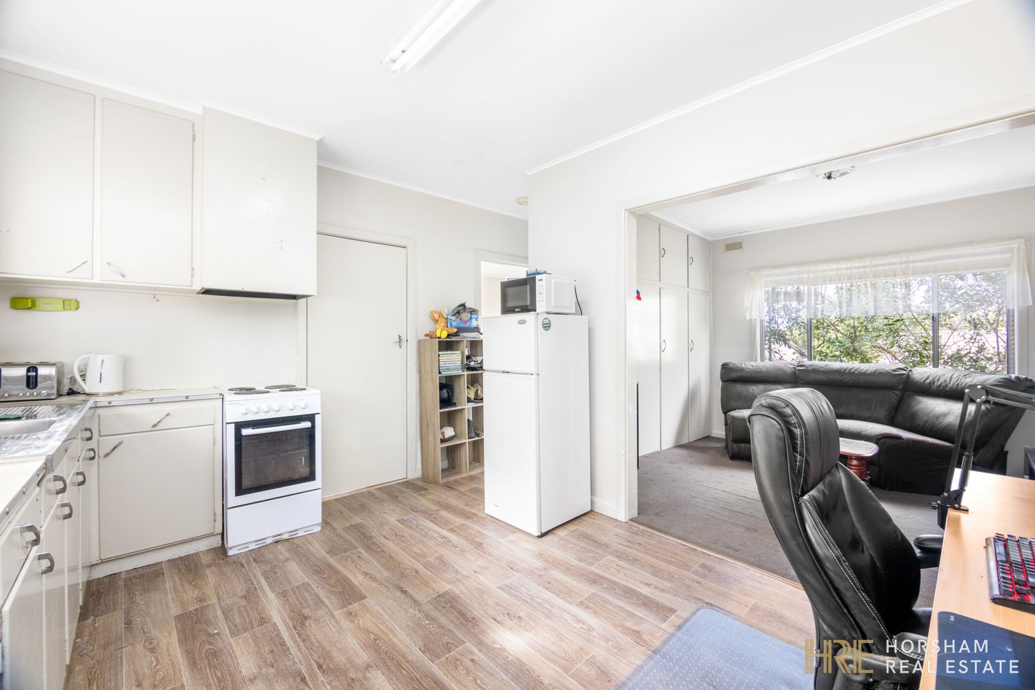1 4 / 9 Burgess Street, Horsham