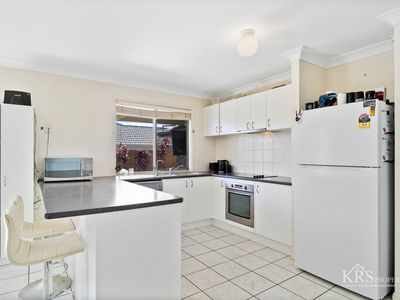 77 Gawain Drive, Ormeau