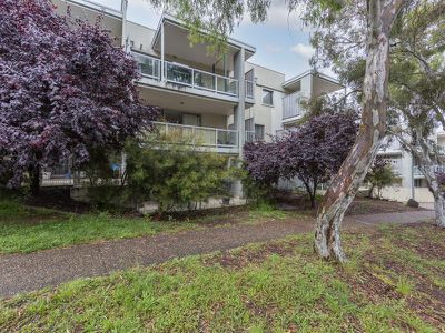 24 / 2 Eardley Street, Bruce