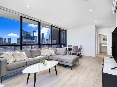 503 / 266 Stanhill Drive, Surfers Paradise