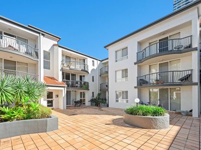 14 / 3-5 Norman Street, Southport
