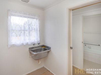 12 Shirley Street, Horsham
