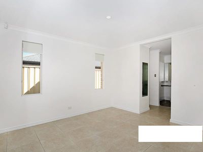 86 Touchstone Dr, Dawesville