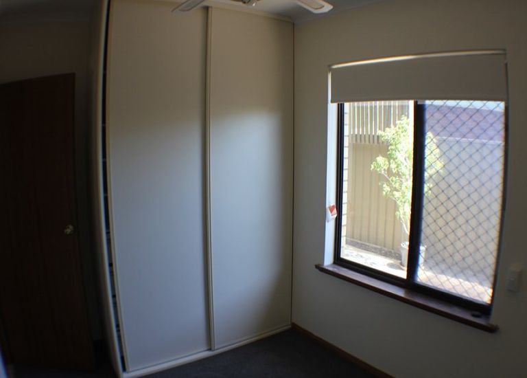 2 / 14 Strathmore Terrace, Brighton