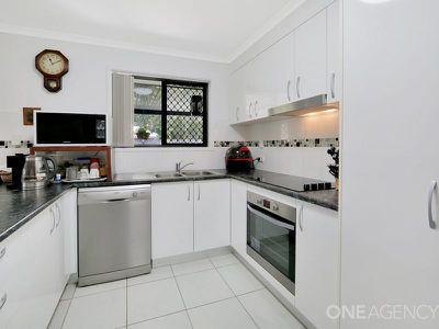 2 Wave Court, Toogoom