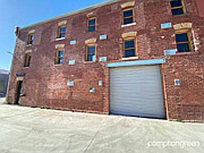 3 / 10 McRobert Street, Newport