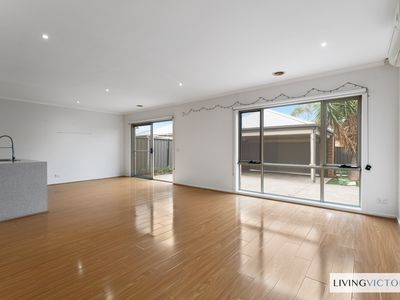 78 Miles Franklin Boulevard, Point Cook