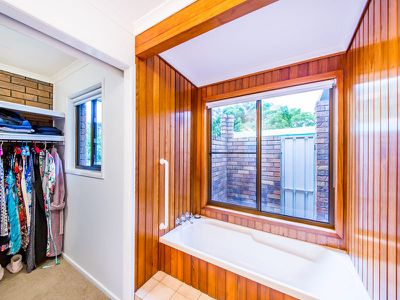 16 Tarong Drive, Kingaroy