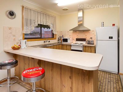 2 / 1 CELTIC COURT, Wodonga