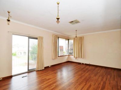 28 Edgewater Road, Salter Point