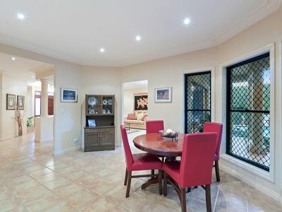 19 The Heights, Underwood