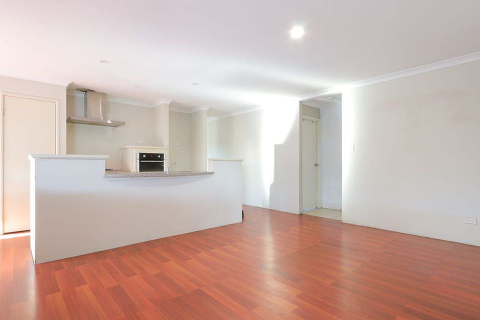 1 Kookynie Loop , Baldivis