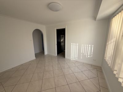 8 Horningsea Park Drive, Horningsea Park