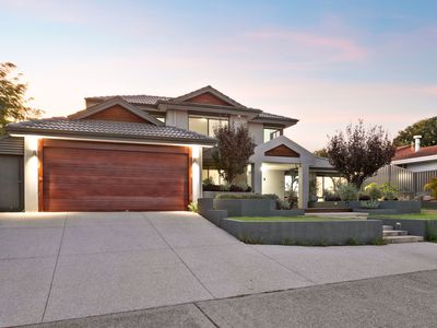 36 Winthrop Drive, Winthrop