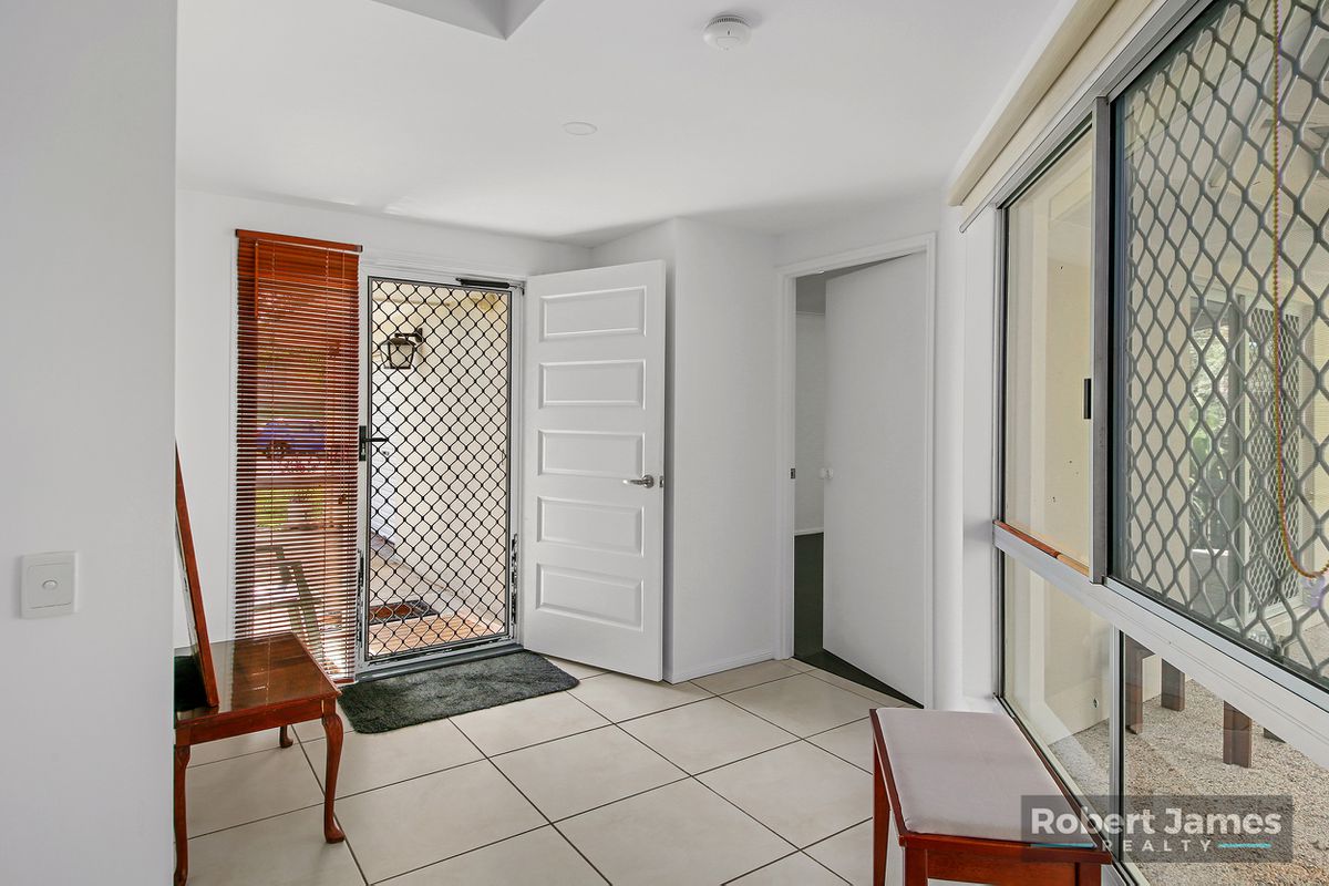 121 Outlook Drive, Tewantin