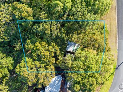 19 Hillcrest Avenue, North Narooma