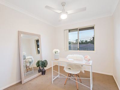 29 Broadleaf Parade, Redbank