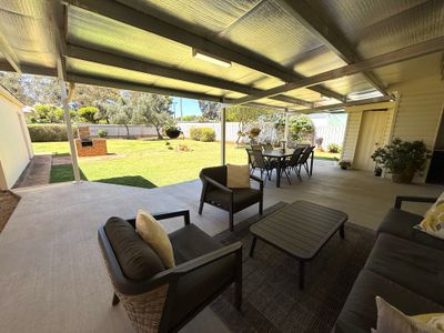43 Cutler Avenue, Griffith