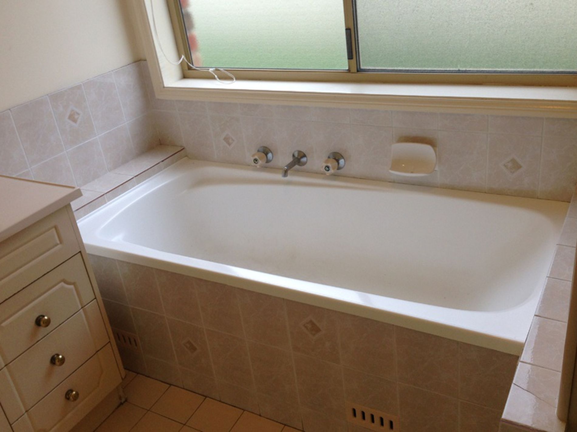 1 / 5 Robertson Street, Shellharbour