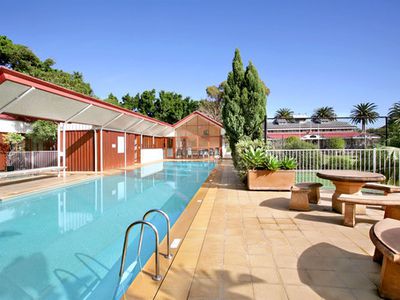 7 / 3A Blackwall Point Road, Abbotsford