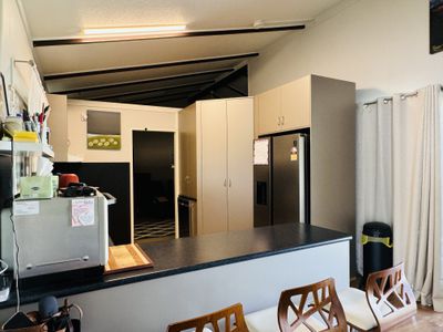 17 Bowen Court, Moranbah