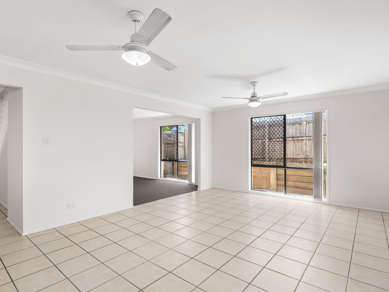 8 Mount Barney Crescent, Algester