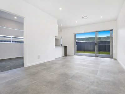 23A Saddleback Crecscent, Kembla Grange