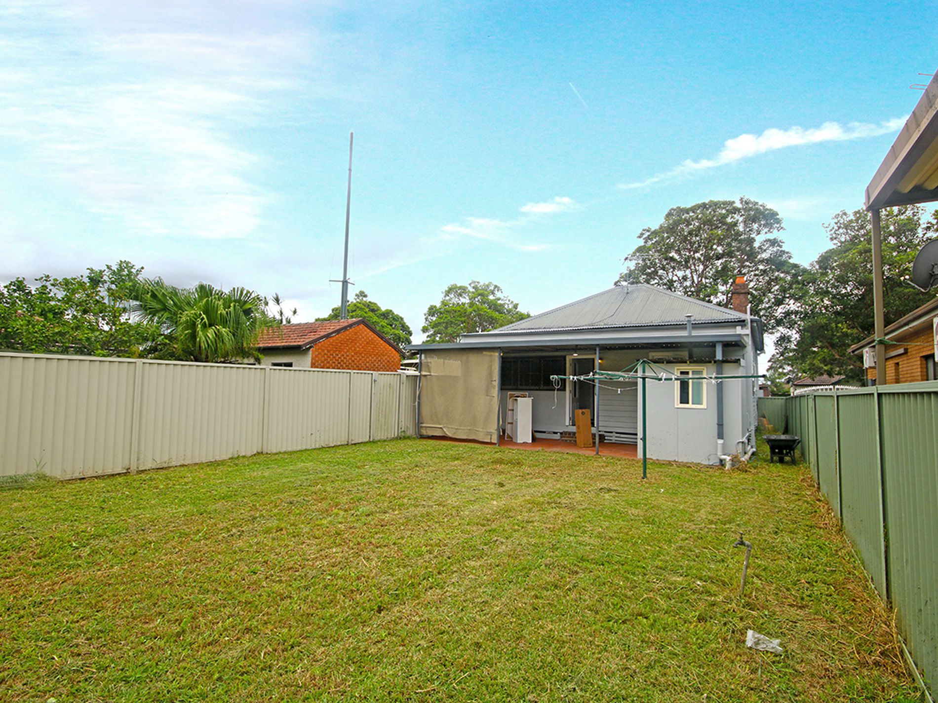 1 Alice Street North, Wiley Park