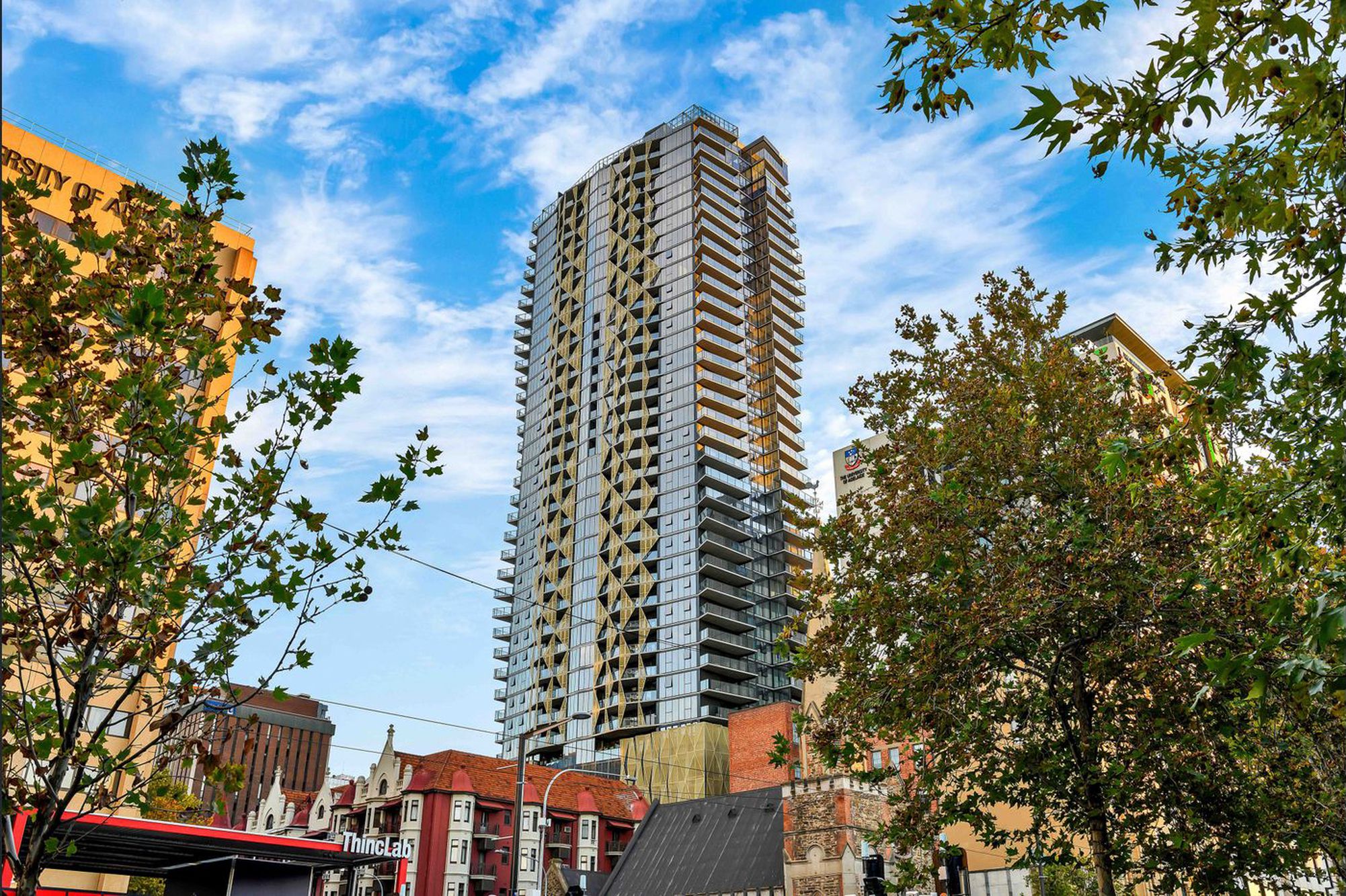 805 / 15 Austin Street, Adelaide