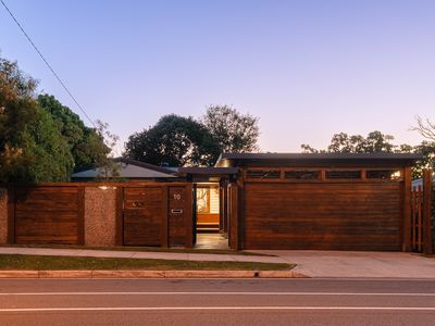 10 Brooke Avenue, Southport