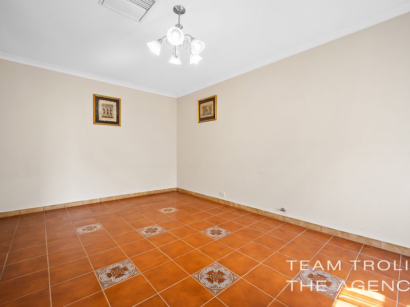 11 Hobley Way, Spearwood