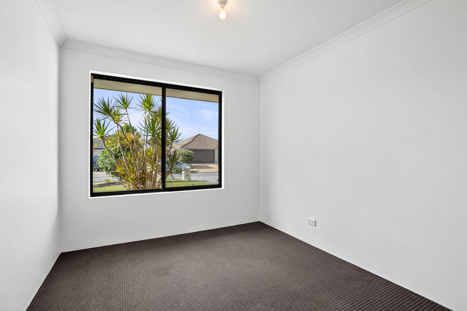 53 Colreavy Ramble, Baldivis