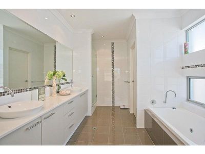 156B Cobb Street, Doubleview