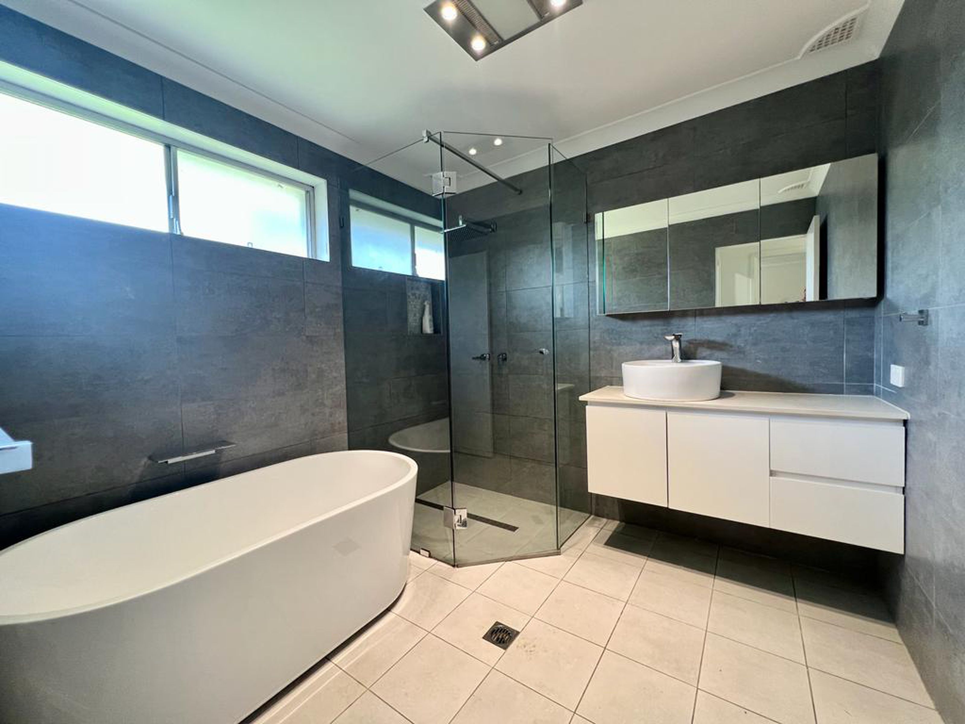 9 Hillview Ave, SOUTH PENRITH