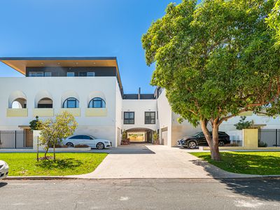 9 / 18 Webster Street, Nedlands