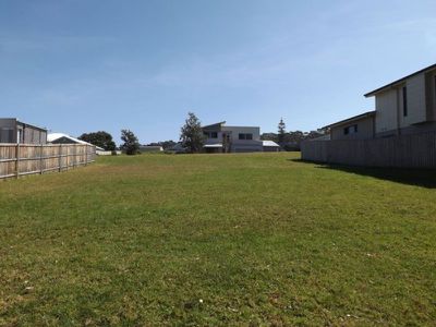 7 Bada Crescent, Dolphin Point