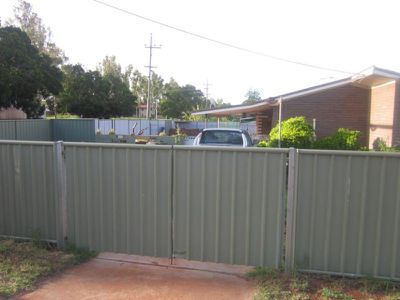 23 Fortescue Ave, Newman