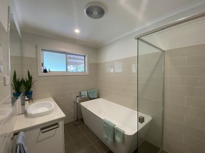 19 Gibbs Street, Urangan