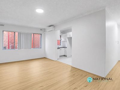 1 / 8 Fennell Street, Parramatta