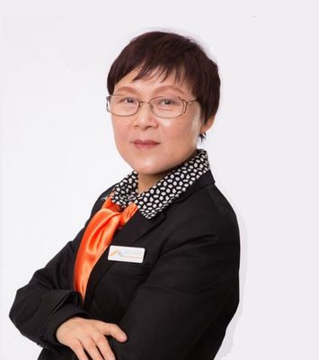Lisa Zhou