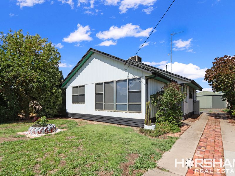 8 Watts Street, Horsham