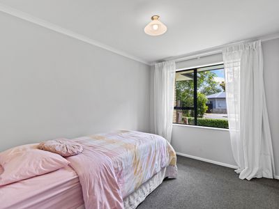 6 Gates Lane, Woolston