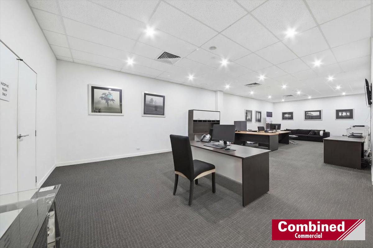 1 / 79 Lasso Road, Gregory Hills