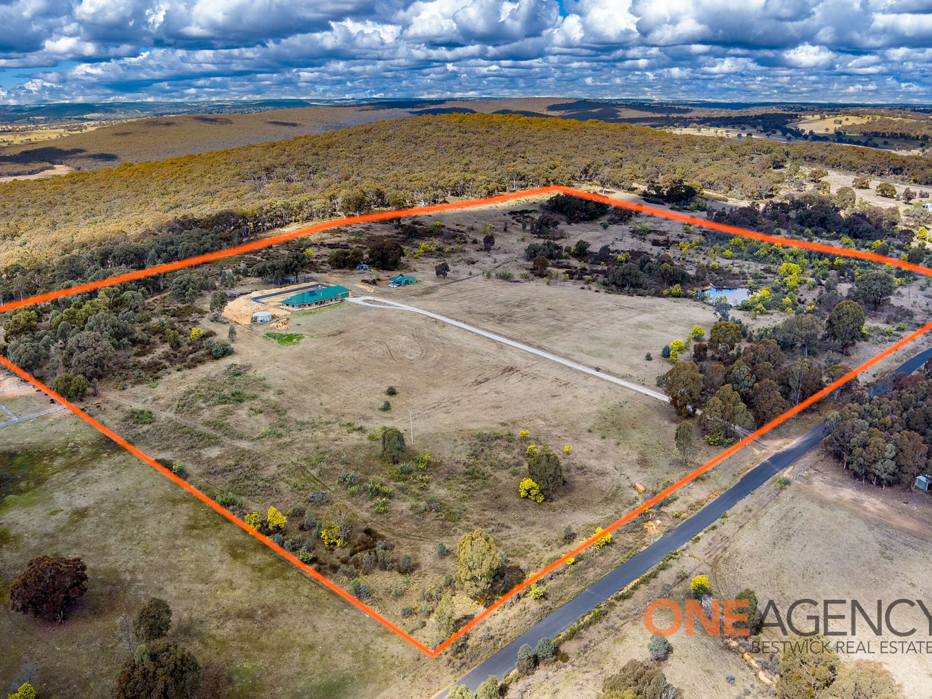 112 James White Drive, Fosters Valley